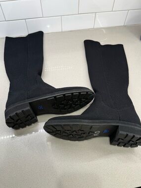 Never Worn! Rothy’s The Tall Lug Boot